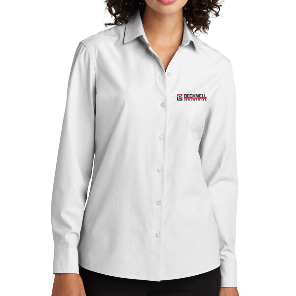   - Women's Long Sleeve Stretch Woven Shirt Thumbnail